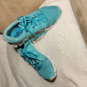 Puma running ortholite women's size 9 shoes